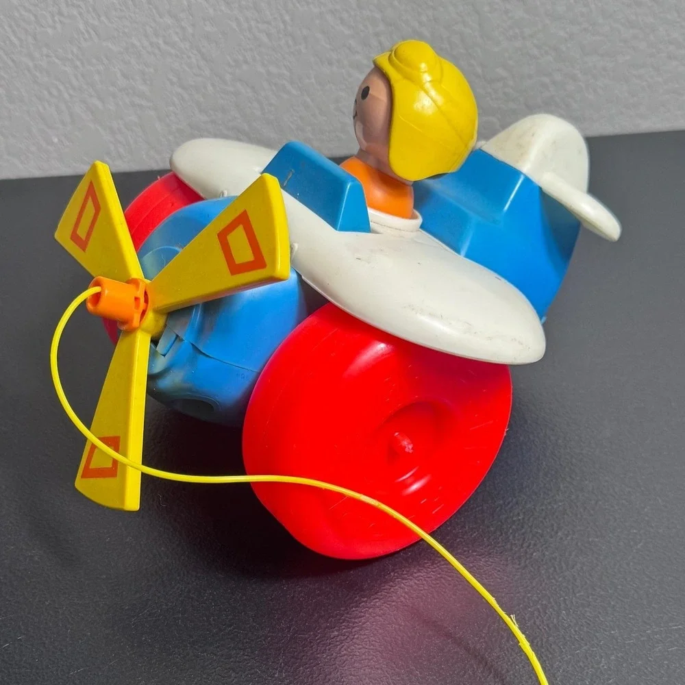 Vintage 1980‎ Fisher Price Airplane Pull Toy 171 Pilot Spinning Propeller